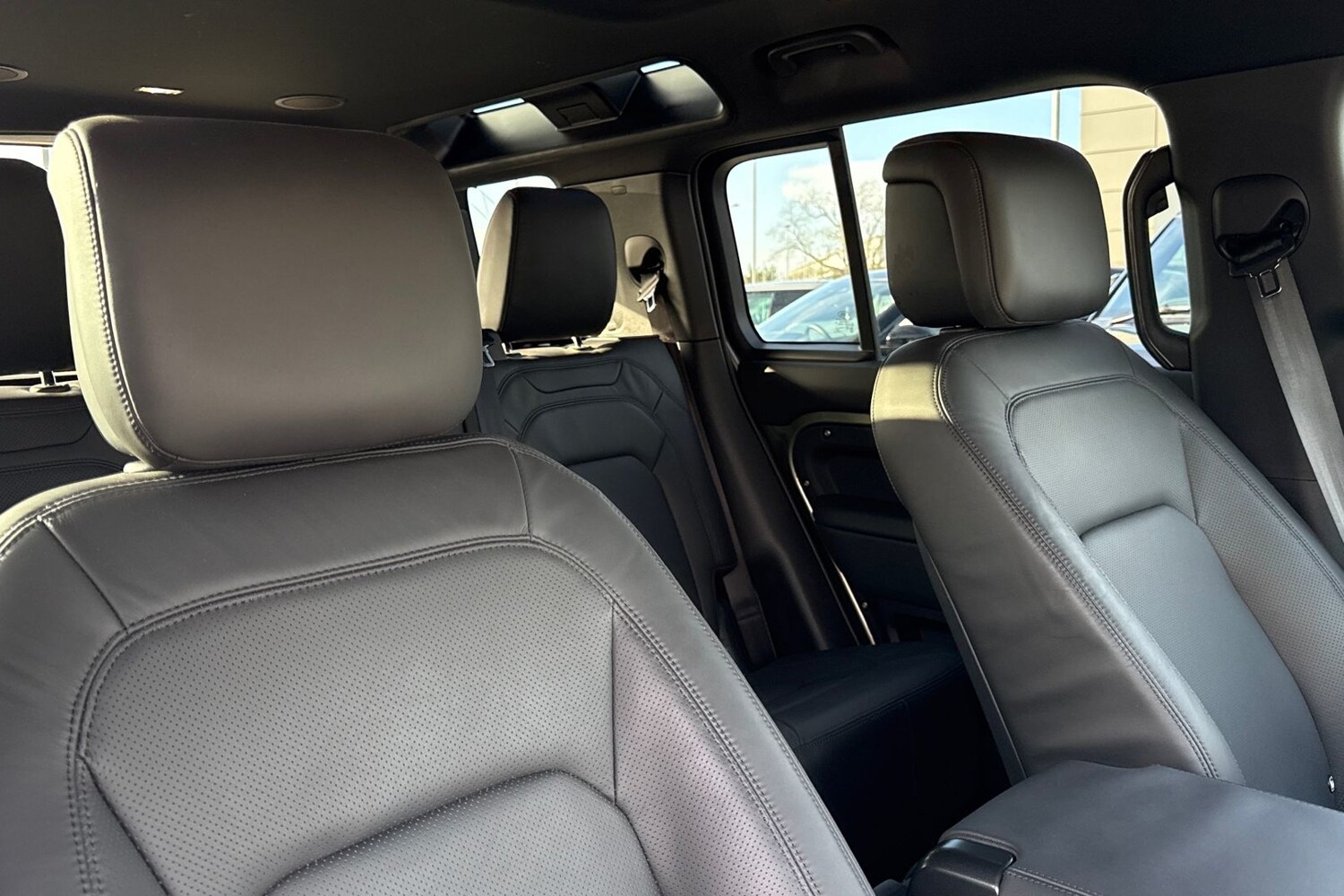 Used Land Rover Defender 2025 for sale - 77361889: Photo 22