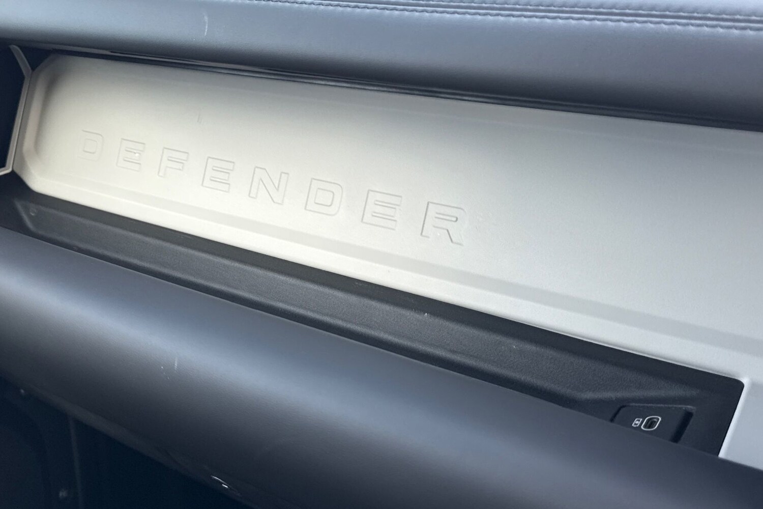 Used Land Rover Defender 2025 for sale - 77361889: Photo 46