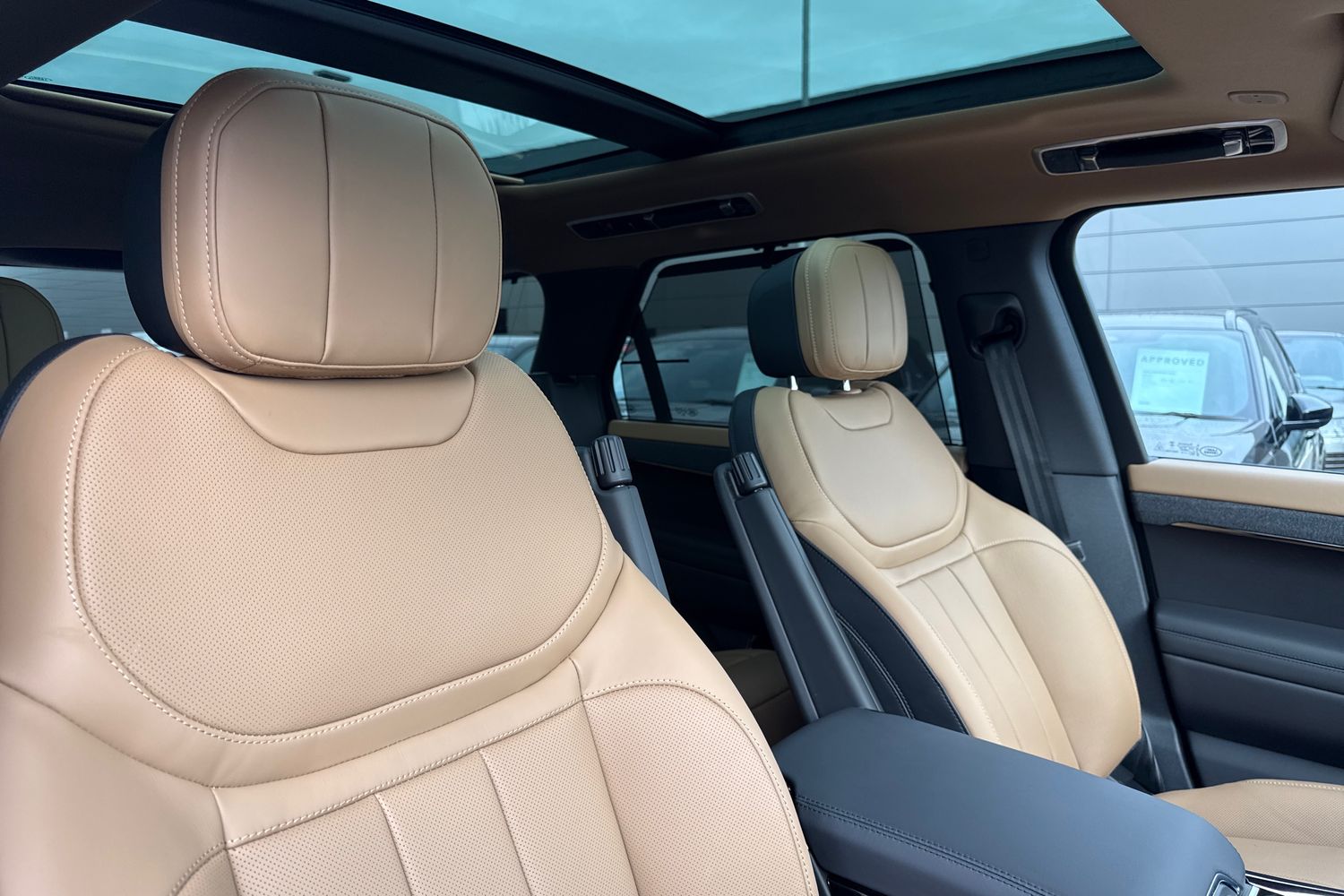 Used Land Rover Range Rover Sport 2025 for sale - 76364501: Photo 10