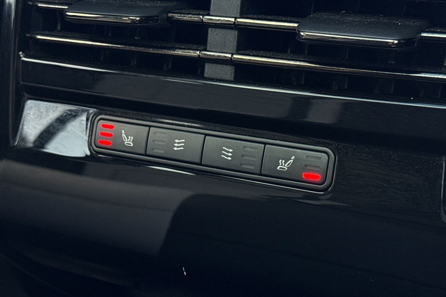 Used Land Rover Range Rover Sport 2023 for sale - 77842797: Photo 44