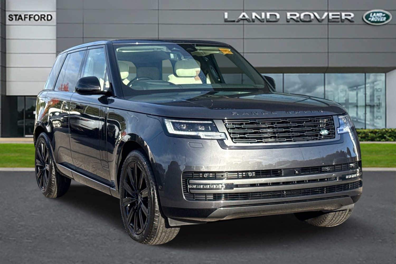 Used Land Rover Range Rover 2025 for sale - 76357630: Photo 1