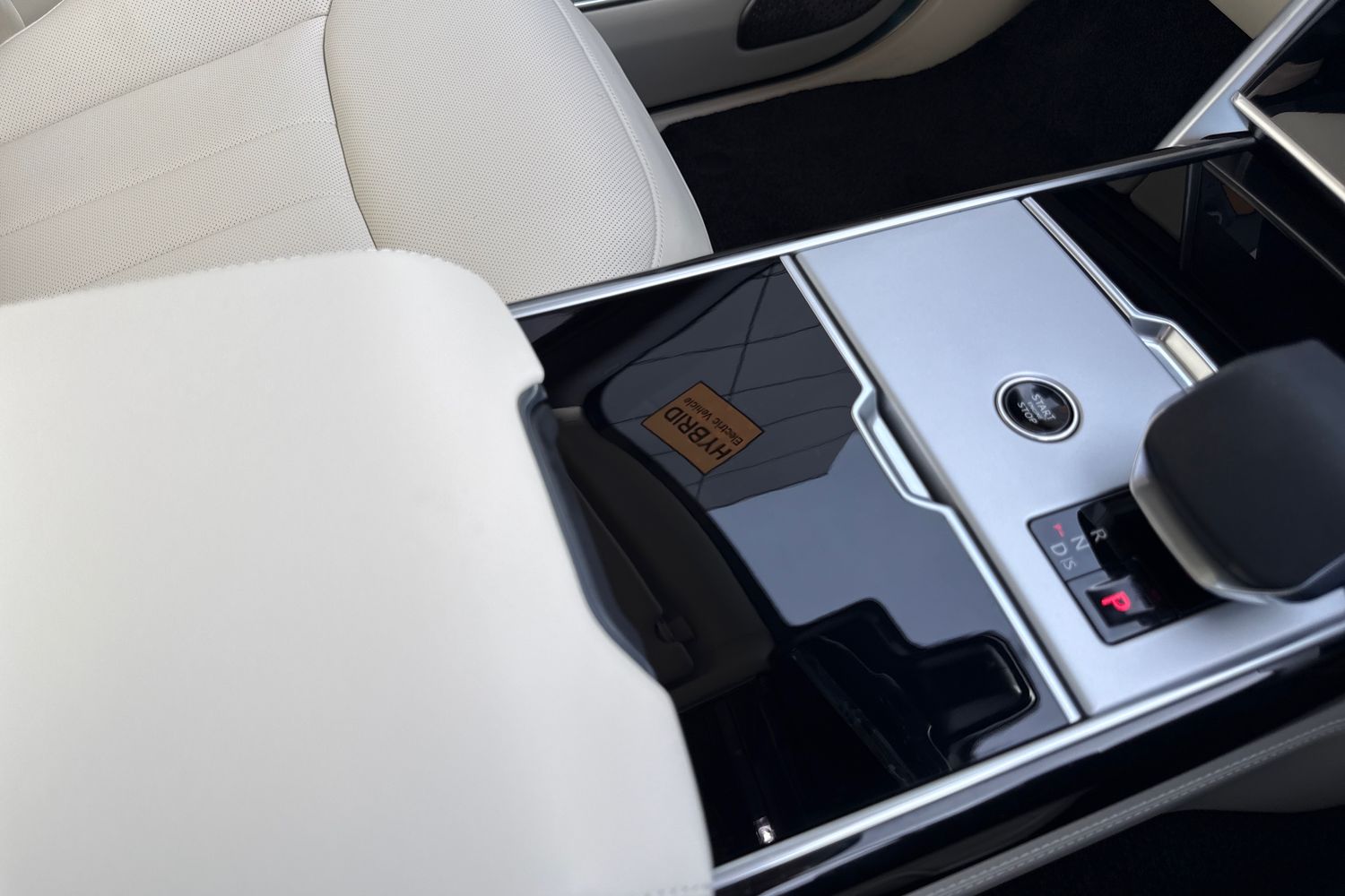 Used Land Rover Range Rover 2025 for sale - 76357630: Photo 50