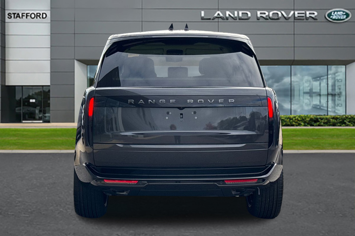 Used Land Rover Range Rover 2025 for sale - 76357630: Photo 6