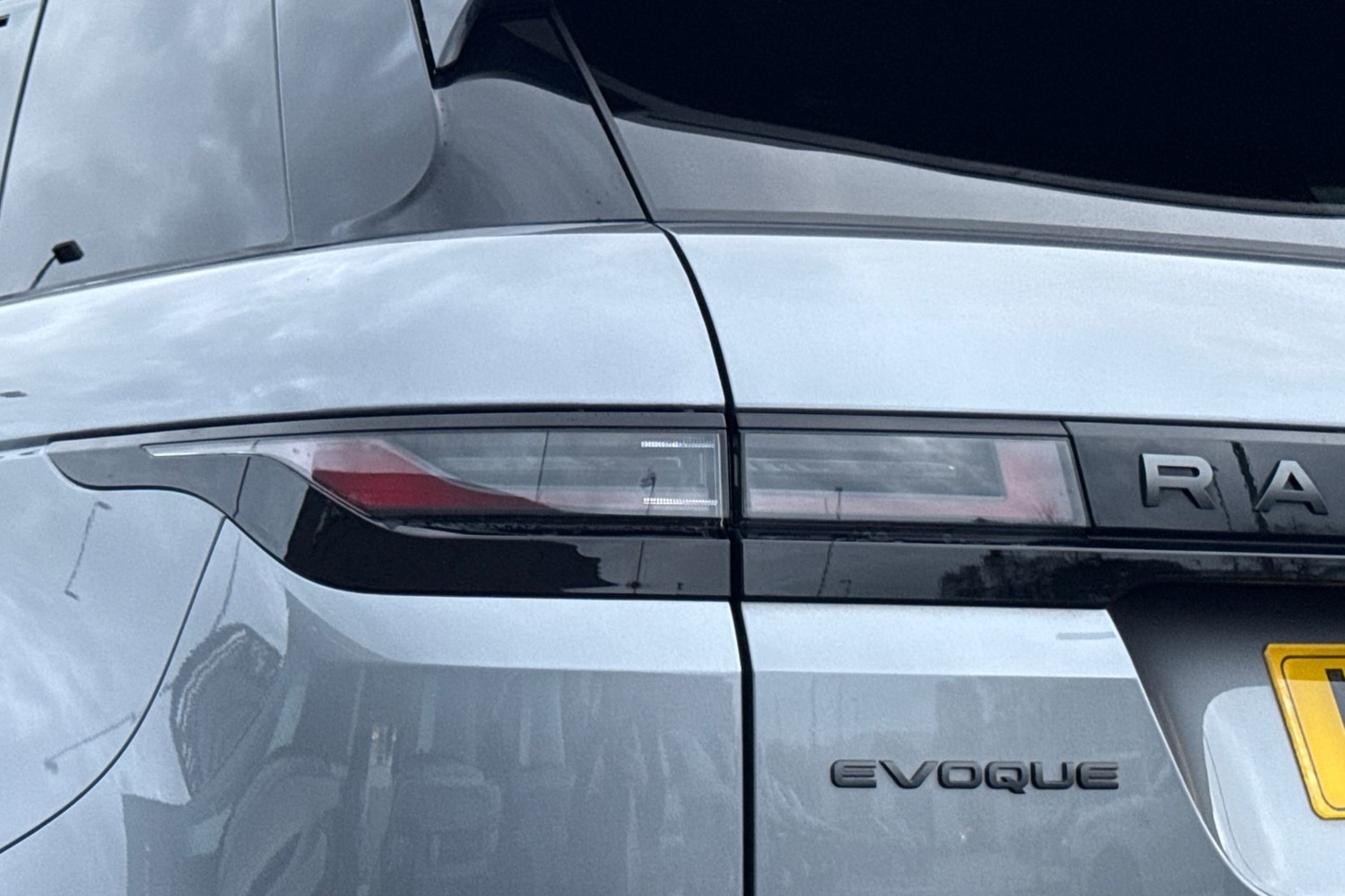 Used Land Rover Range Rover Evoque 2023 for sale - 76876041: Photo 20