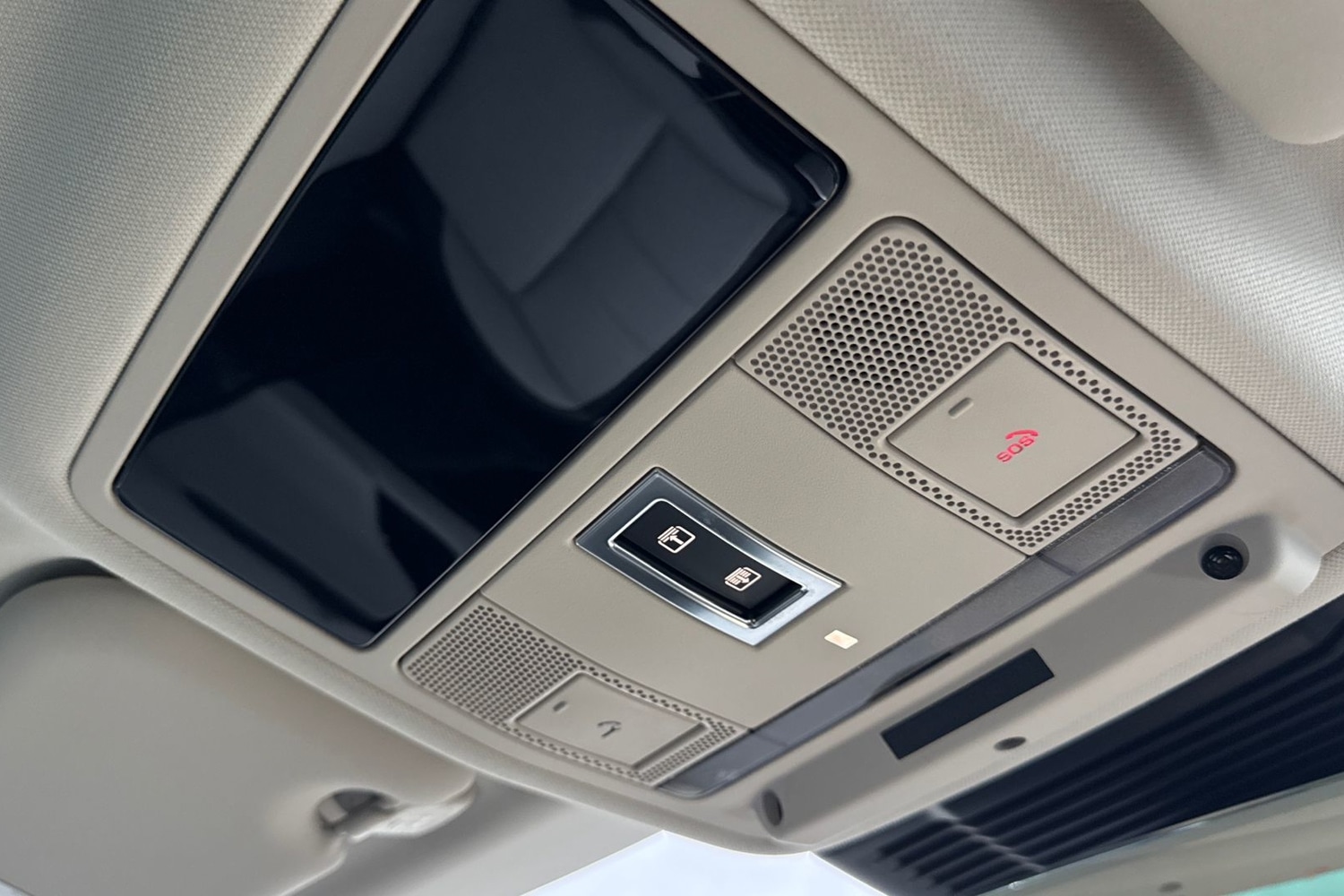 Used Land Rover Range Rover Evoque 2023 for sale - 76876041: Photo 24