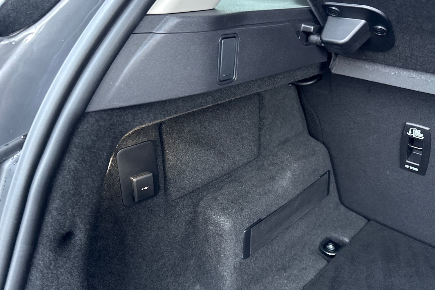 Used Land Rover Range Rover Evoque 2023 for sale - 76876041: Photo 28