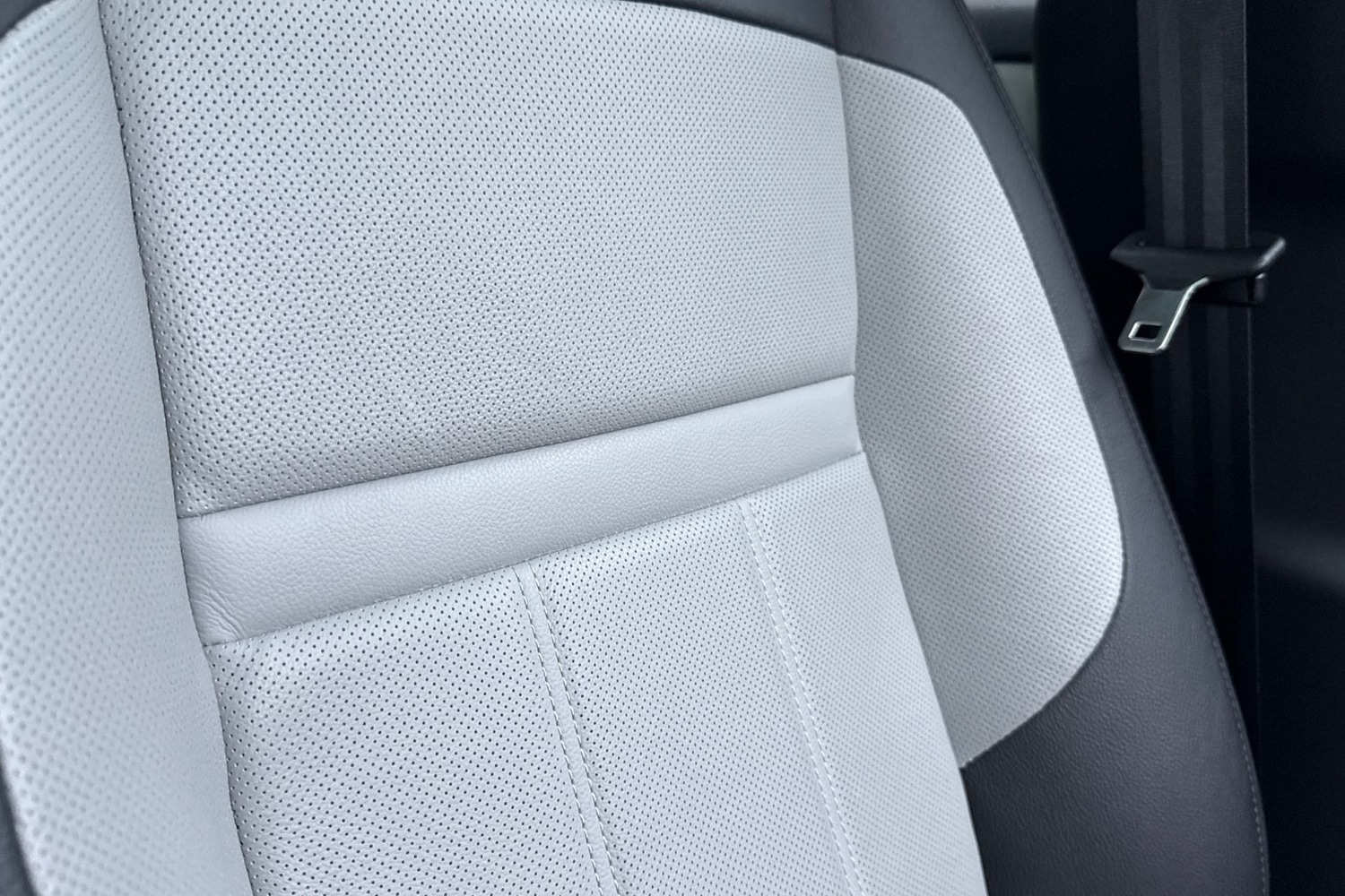 Used Land Rover Range Rover Evoque 2023 for sale - 76876041: Photo 46