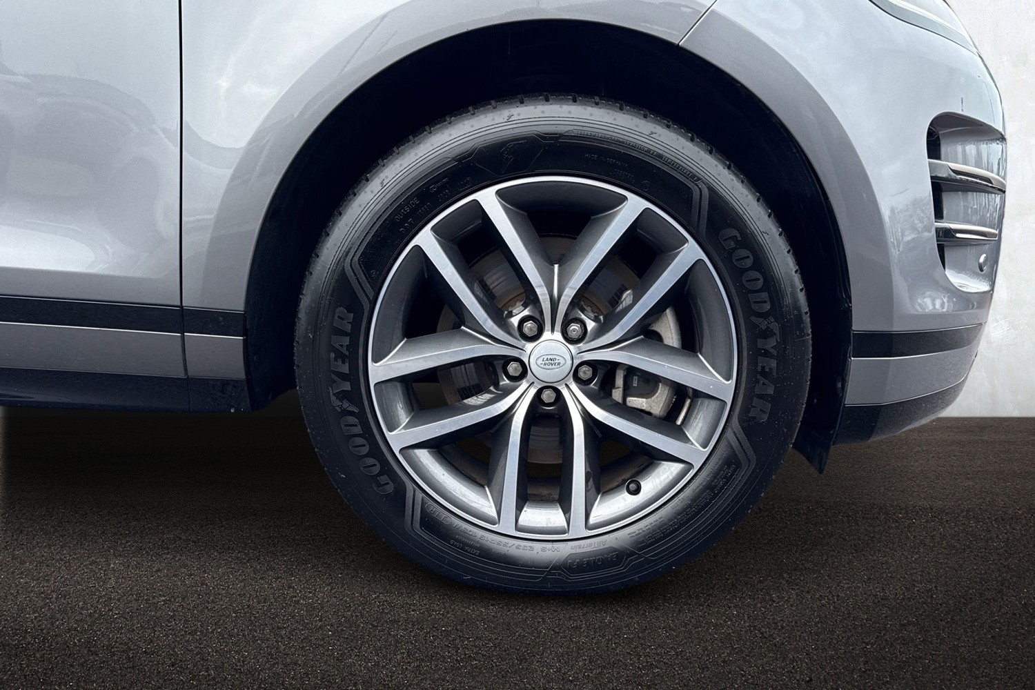 Used Land Rover Range Rover Evoque 2023 for sale - 76876041: Photo 9