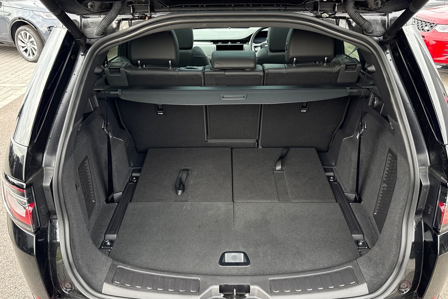 Used Land Rover Discovery Sport 2024 for sale - 76128622: Photo 11