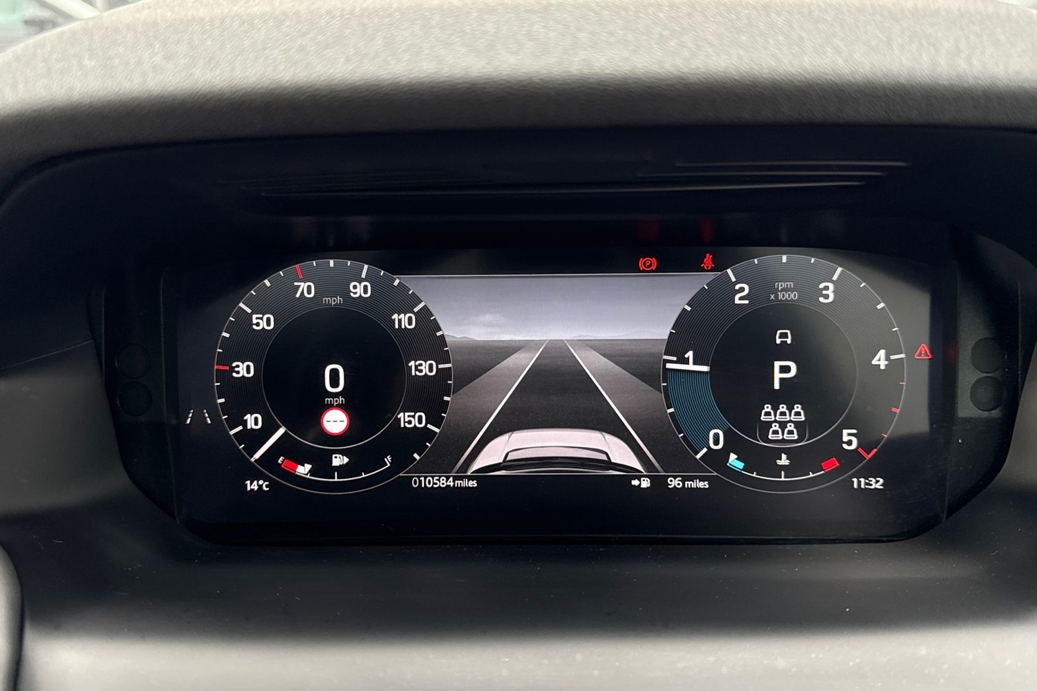 Used Land Rover Discovery Sport 2024 for sale - 76128622: Photo 17