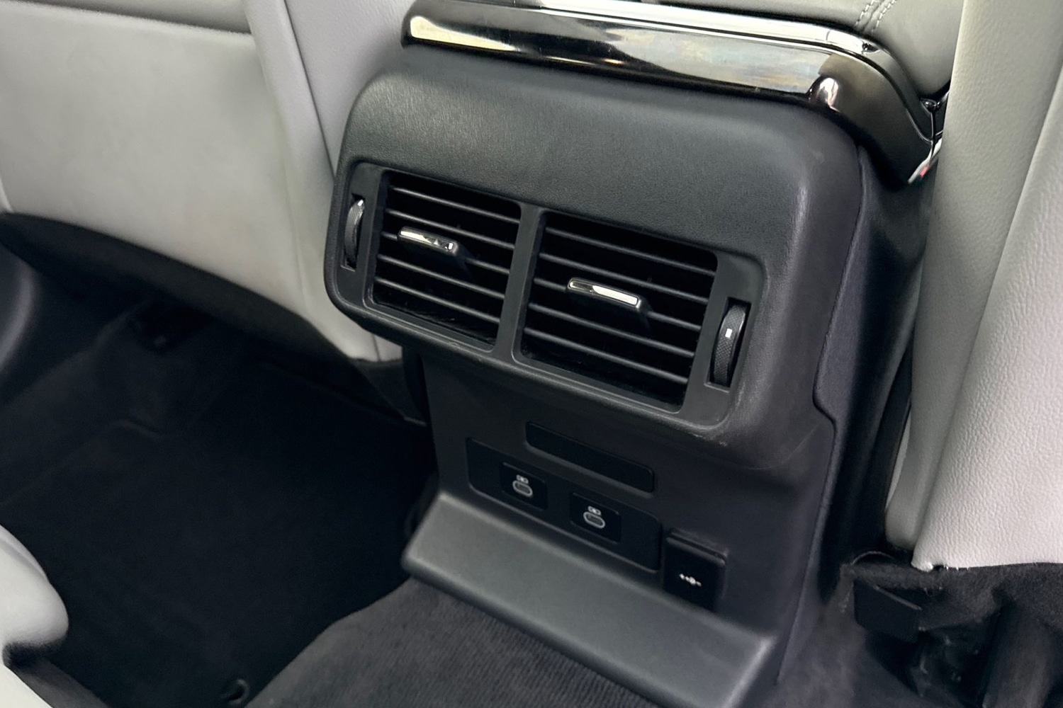 Used Land Rover Range Rover Velar 2023 for sale - 76836354: Photo 19