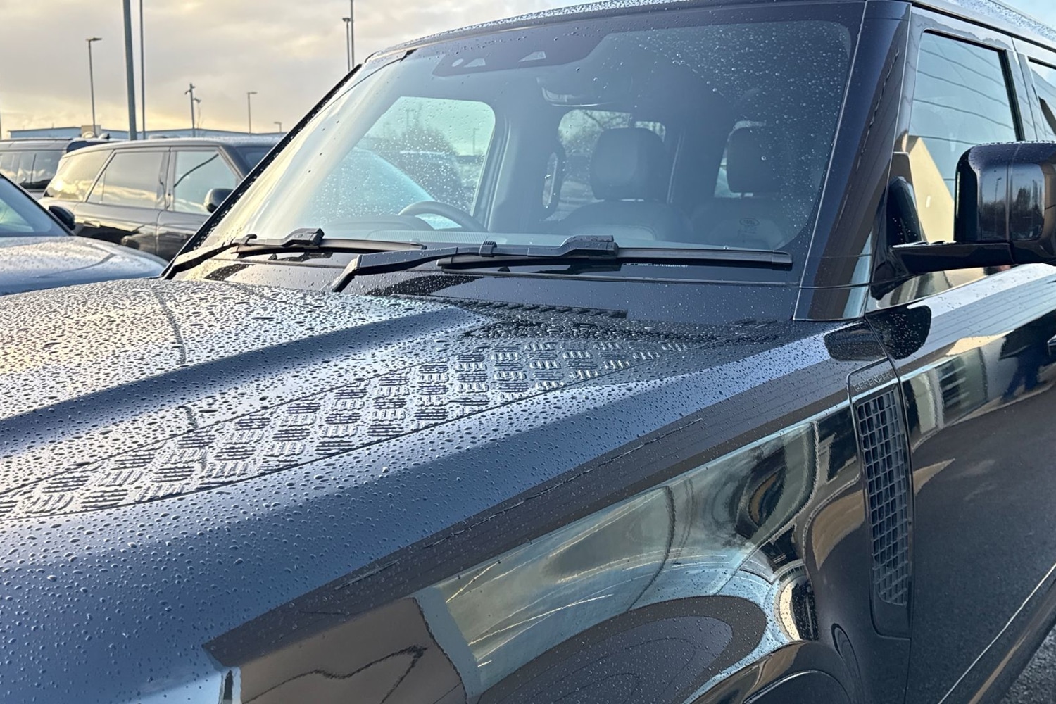 Used Land Rover Defender 2023 for sale - 76902634: Photo 21