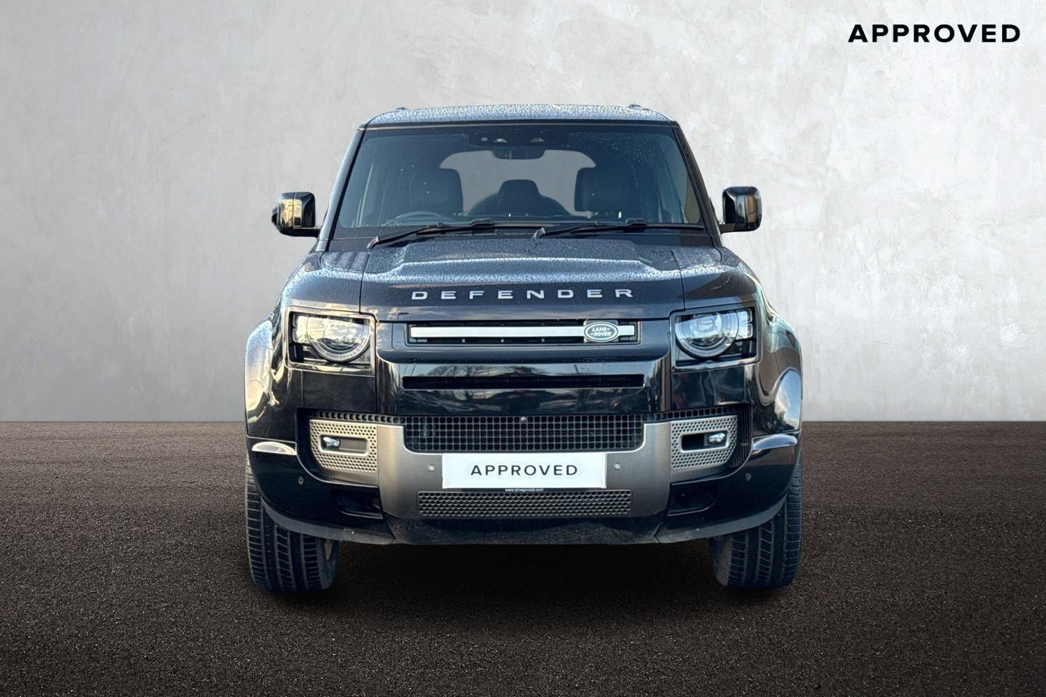 Used Land Rover Defender 2023 for sale - 76902634: Photo 8