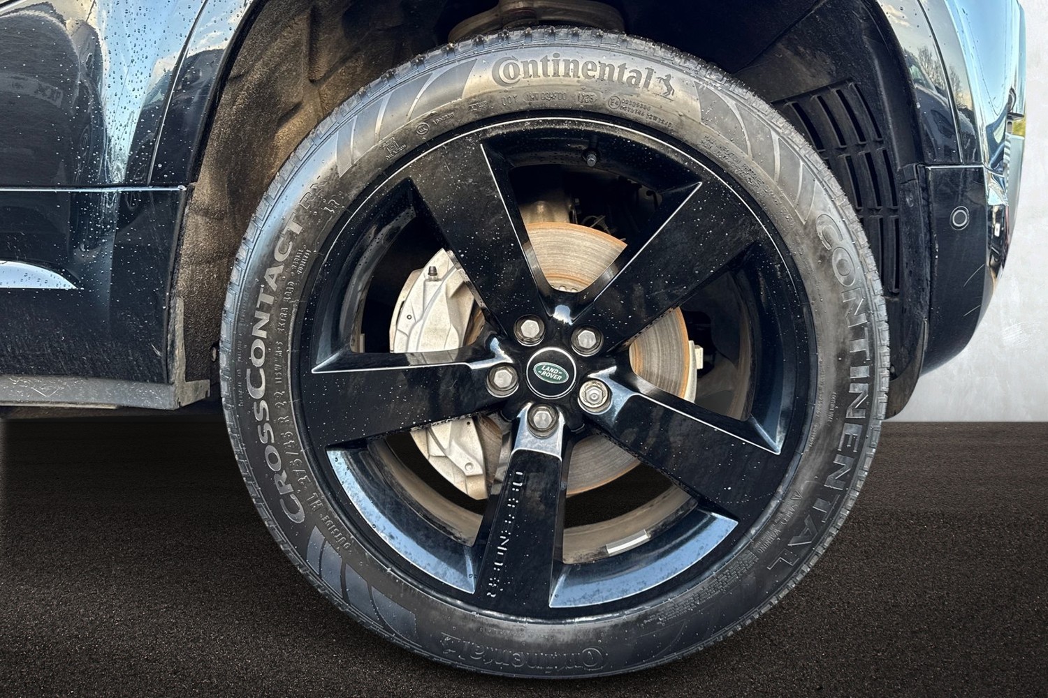 Used Land Rover Defender 2023 for sale - 76902634: Photo 9