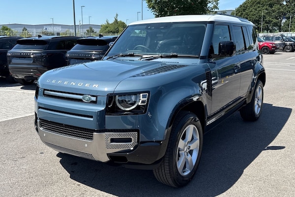 Used Land Rover Defender 110 2025 for sale - 75179032: Photo 21
