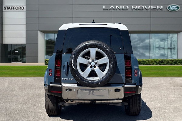 Used Land Rover Defender 110 2025 for sale - 75179032: Photo 6