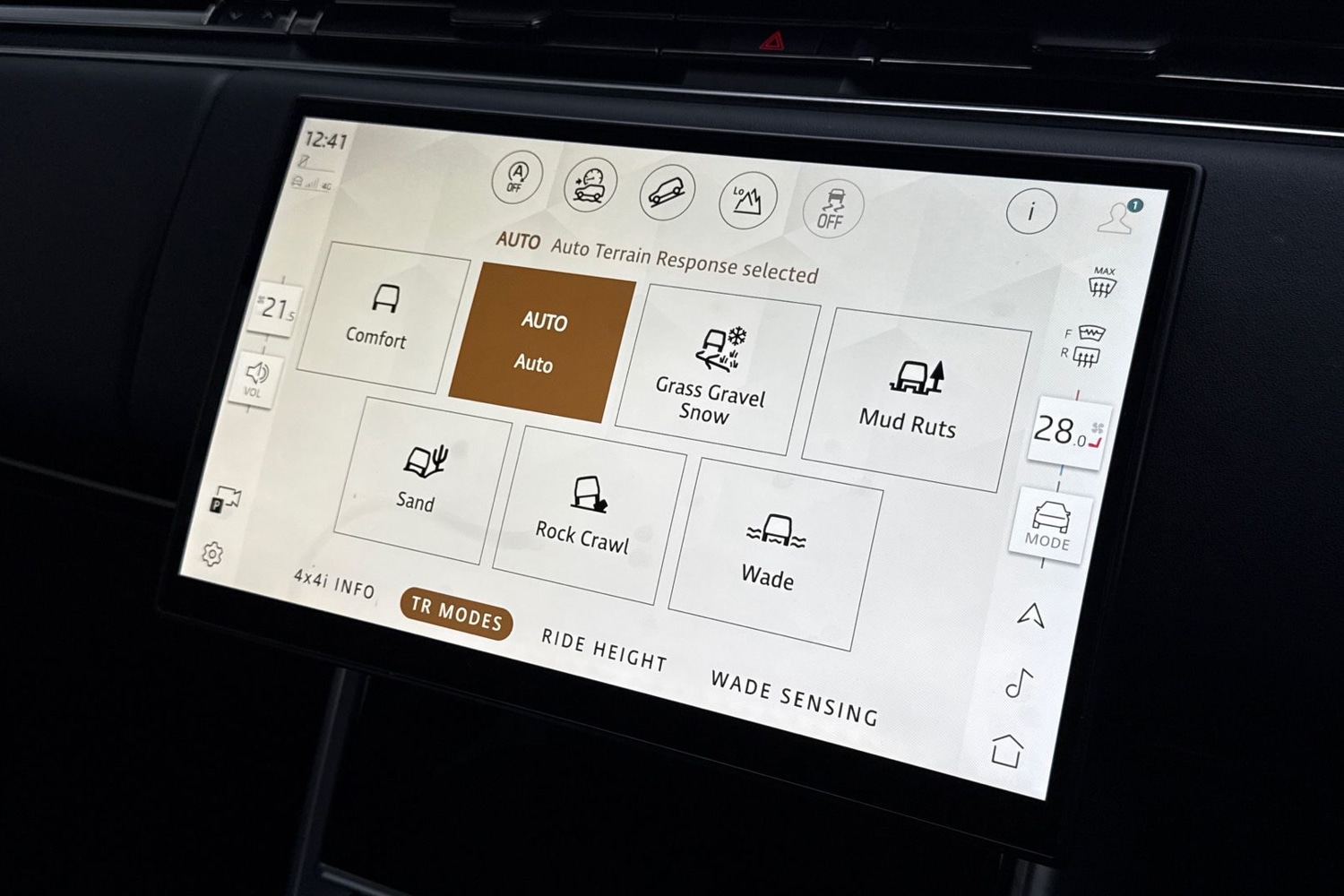 Used Land Rover Range Rover 2024 for sale - 77368576: Photo 40