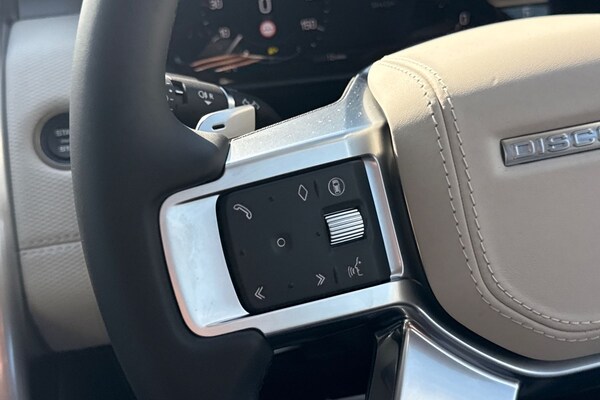 Used Land Rover Discovery 2025 for sale - 75179049: Photo 17