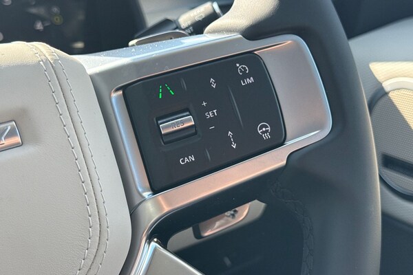 Used Land Rover Discovery 2025 for sale - 75179049: Photo 18