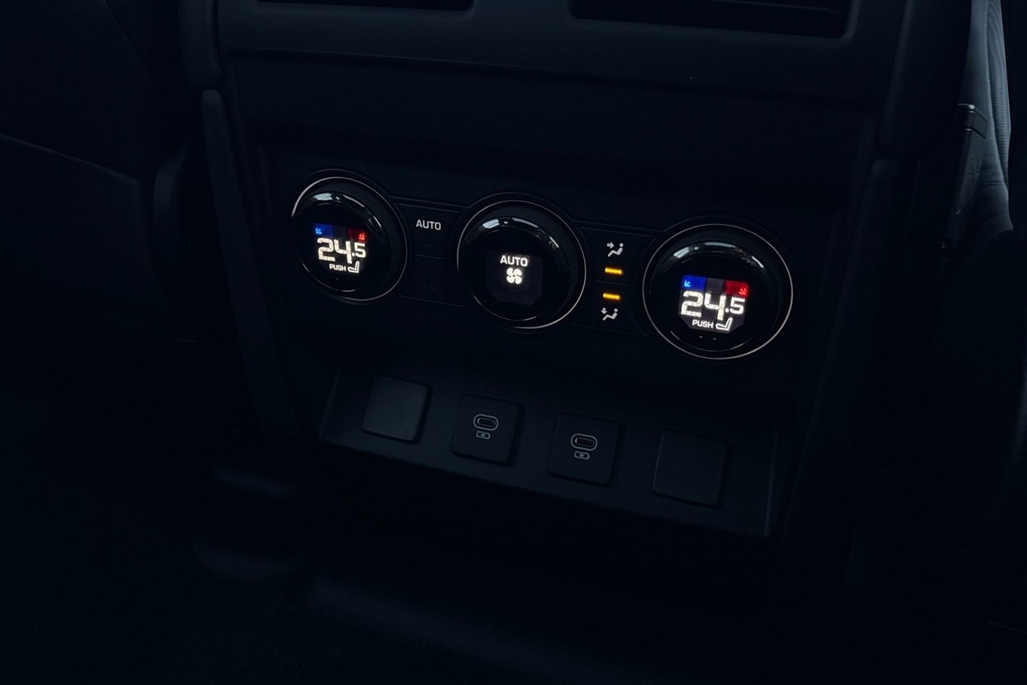 Used Land Rover Defender 110 2025 for sale - 77138946: Photo 19