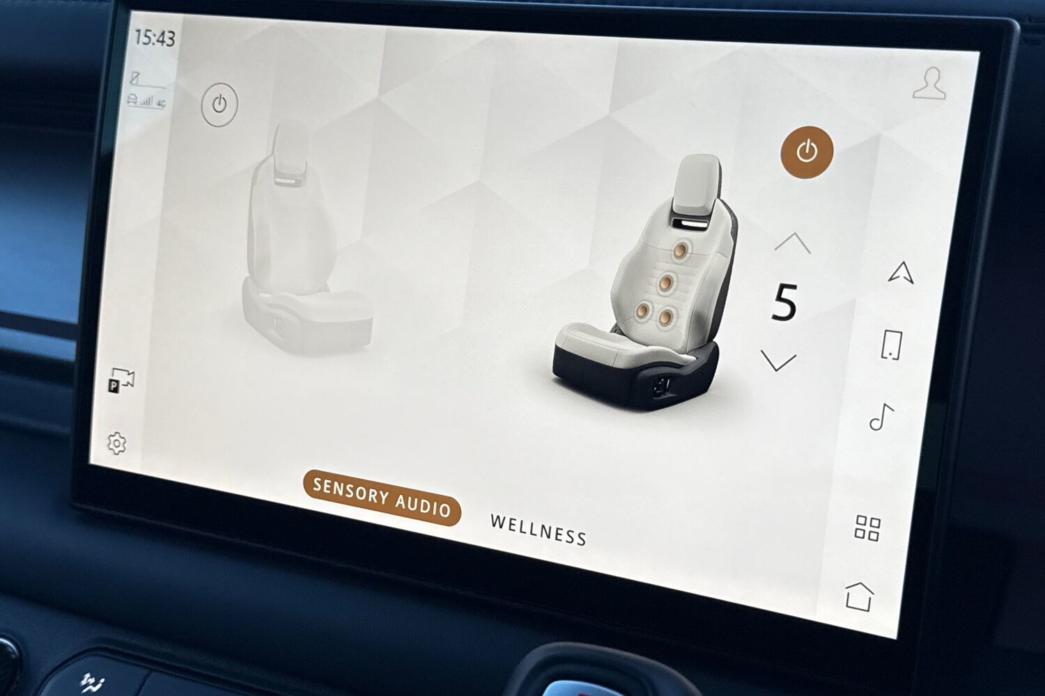 Used Land Rover Defender 110 2025 for sale - 77138946: Photo 39