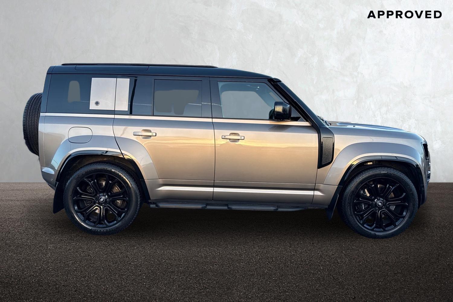 Used Land Rover Defender 110 2025 for sale - 77138946: Photo 6