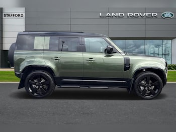 Used Land Rover Defender 110 2026 for sale - 77226536: Photo