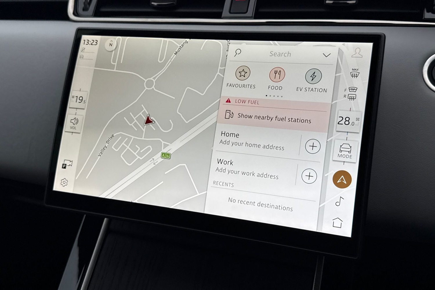 Used Land Rover Range Rover Evoque 2025 for sale - 76890243: Photo 12