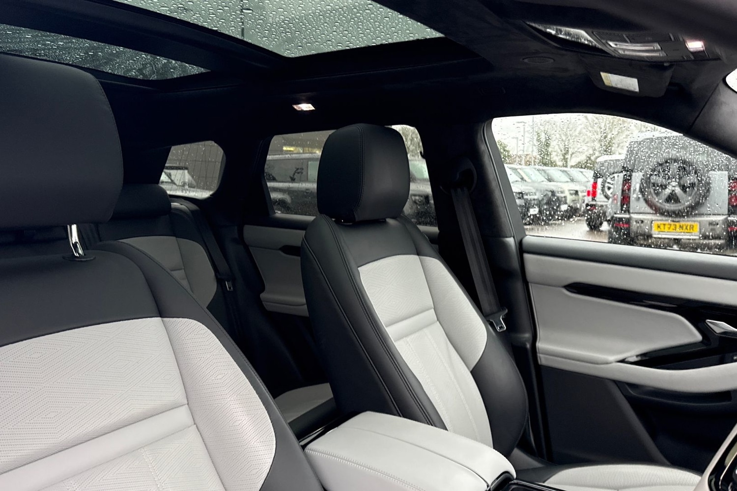 Used Land Rover Range Rover Evoque 2025 for sale - 76890243: Photo 22