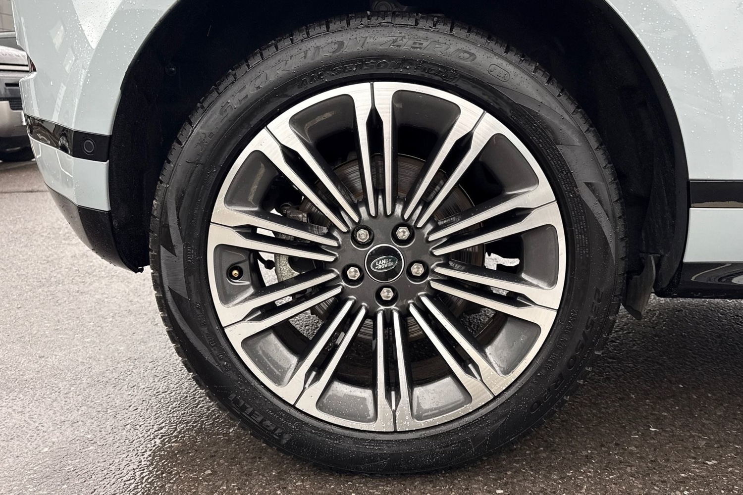 Used Land Rover Range Rover Evoque 2025 for sale - 76890243: Photo 33