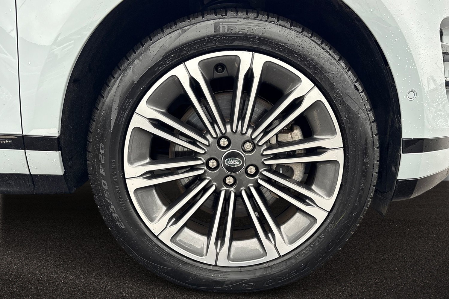 Used Land Rover Range Rover Evoque 2025 for sale - 76890243: Photo 9