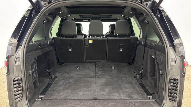 Used Land Rover Discovery 2025 for sale - 77692098: Photo 11