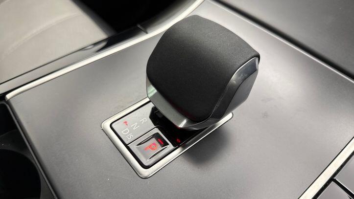 Used Land Rover Range Rover Velar 2024 for sale - 77520272: Photo 13