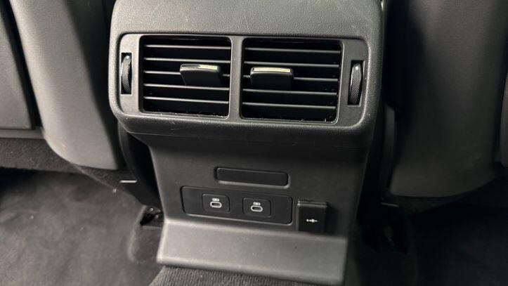 Used Land Rover Range Rover Velar 2024 for sale - 77520272: Photo 17