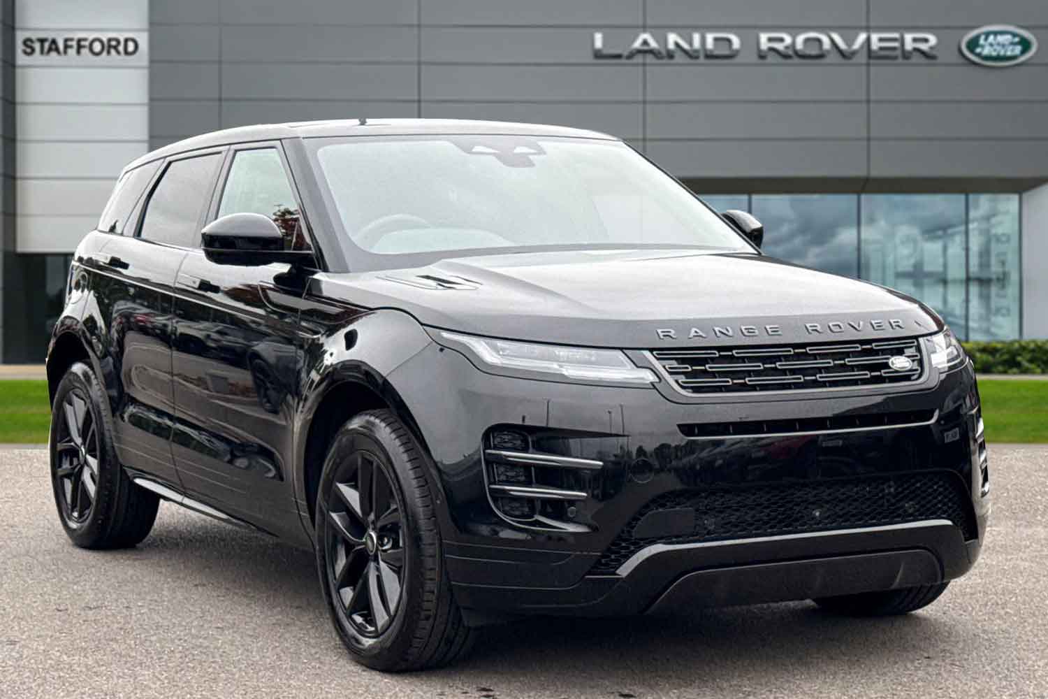 Used Land Rover Range Rover Evoque 2025 for sale - 76274740: Photo 1