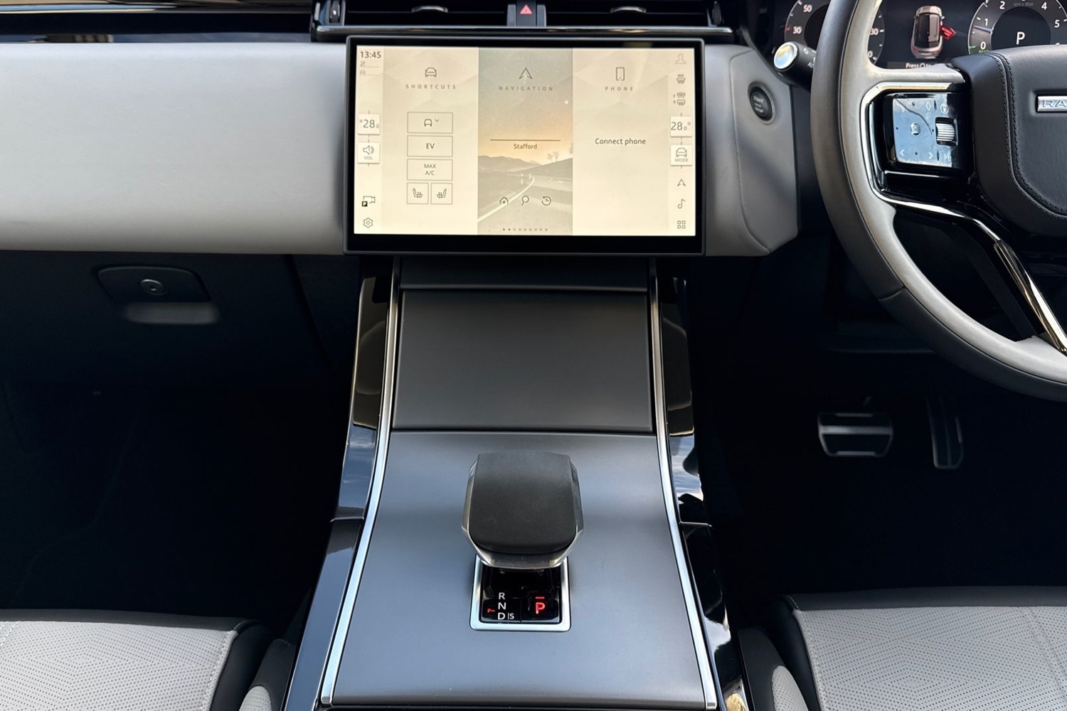 Used Land Rover Range Rover Velar 2024 for sale - 76789722: Photo 15