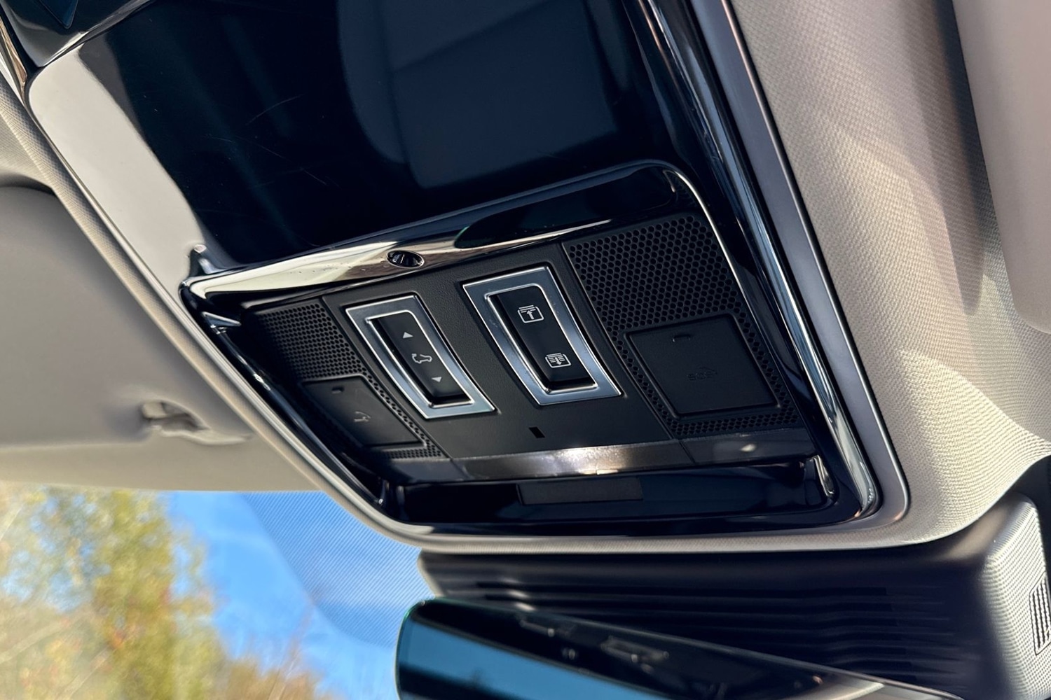 Used Land Rover Range Rover Velar 2024 for sale - 76789722: Photo 24