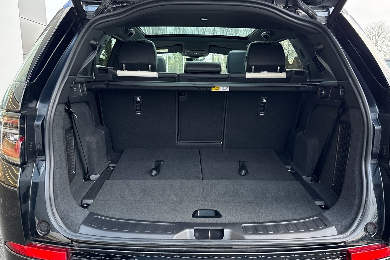 Used Land Rover Discovery Sport 2024 for sale - 76902527: Photo 11