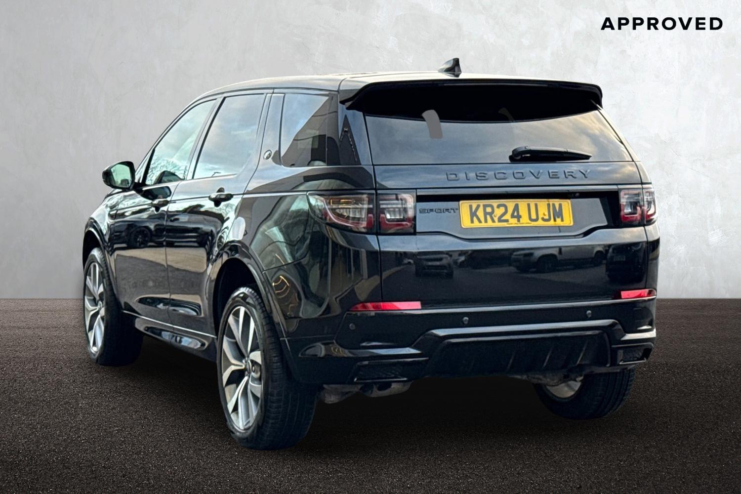 Used Land Rover Discovery Sport 2024 for sale - 76902527: Photo 2