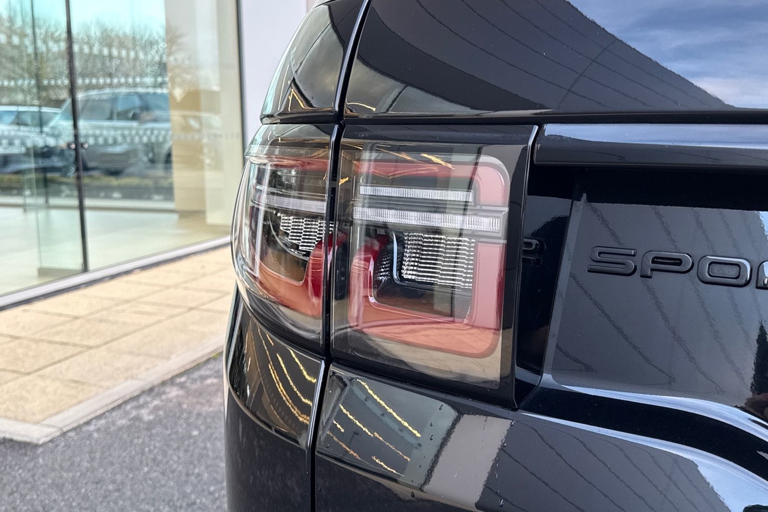 Used Land Rover Discovery Sport 2024 for sale - 76902527: Photo 27