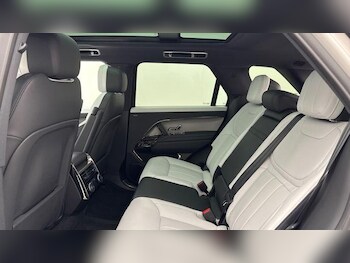 Used Land Rover Range Rover Sport 2025 for sale - 77287081: Photo