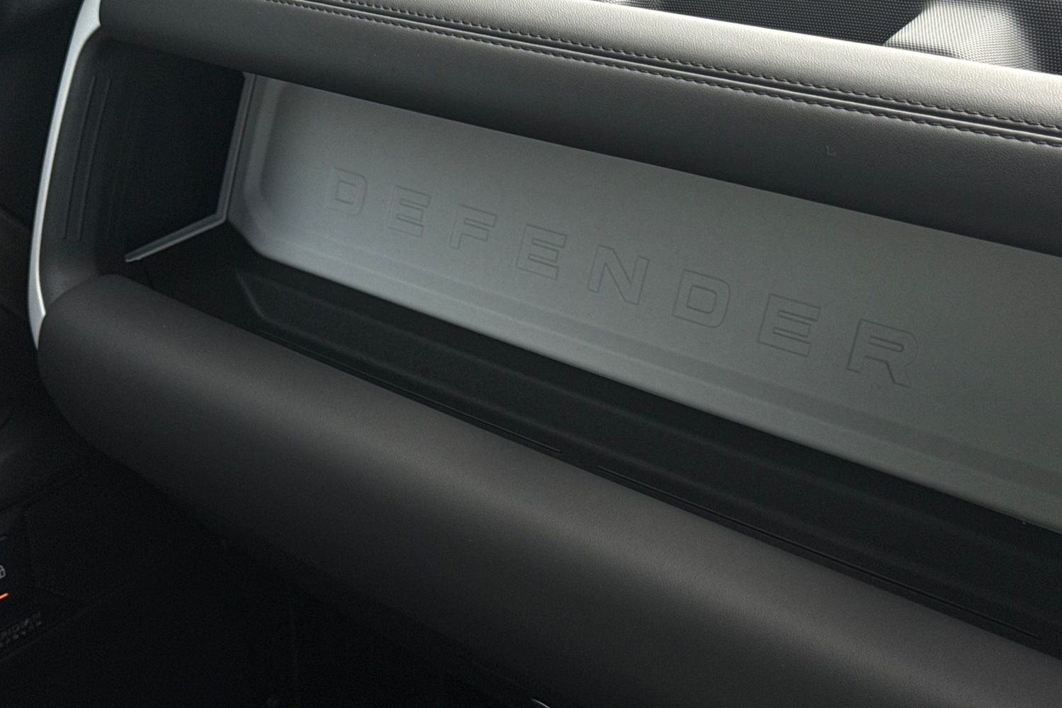 Used Land Rover Defender 90 2025 for sale - 76158334: Photo 29