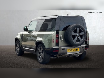 Used Land Rover Defender 90 2025 for sale - 76158334: Photo 2