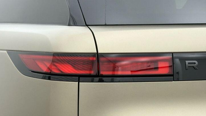 Used Land Rover Range Rover Sport 2024 for sale - 77919295: Photo 18