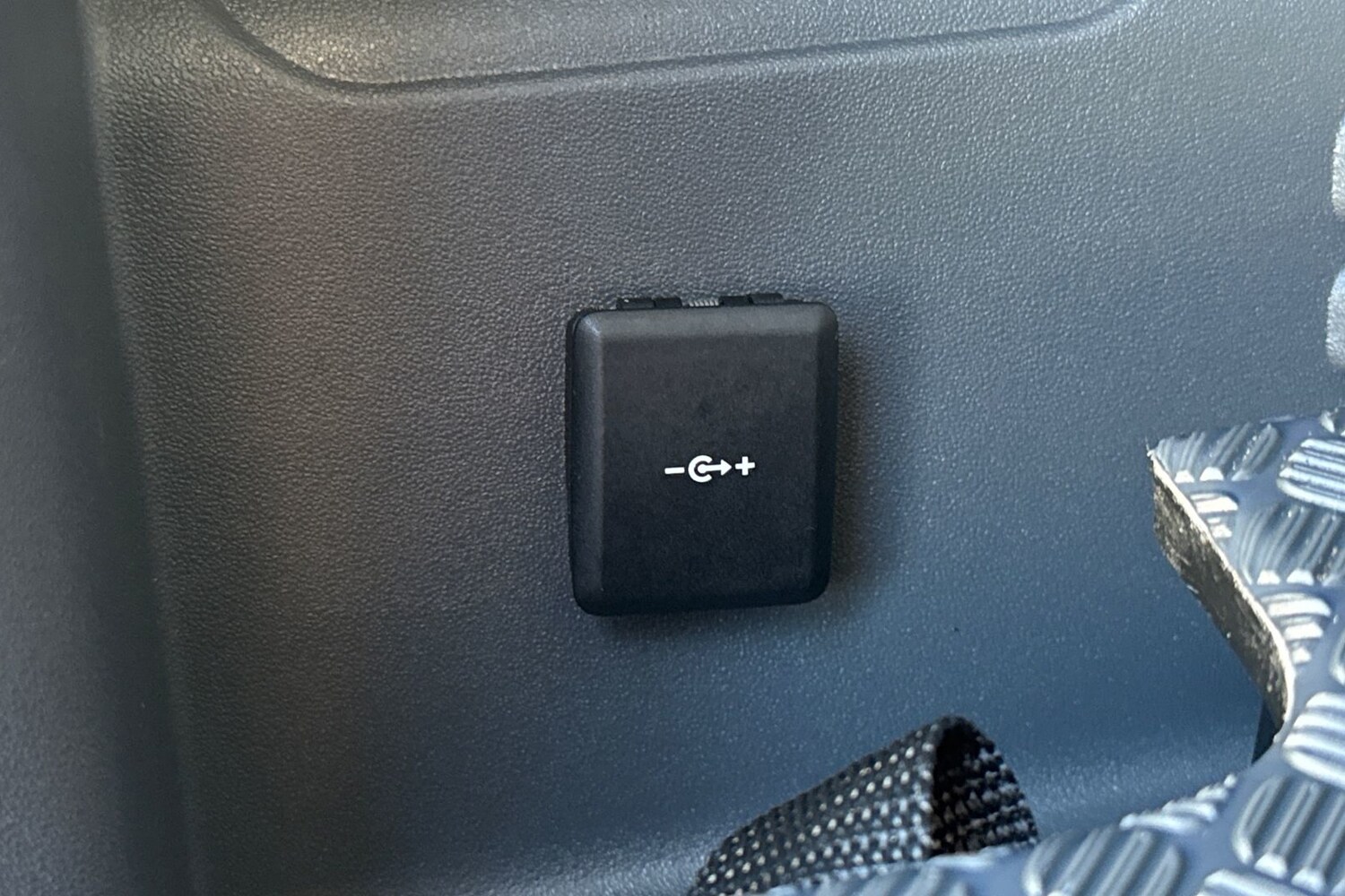 Vehicle 28