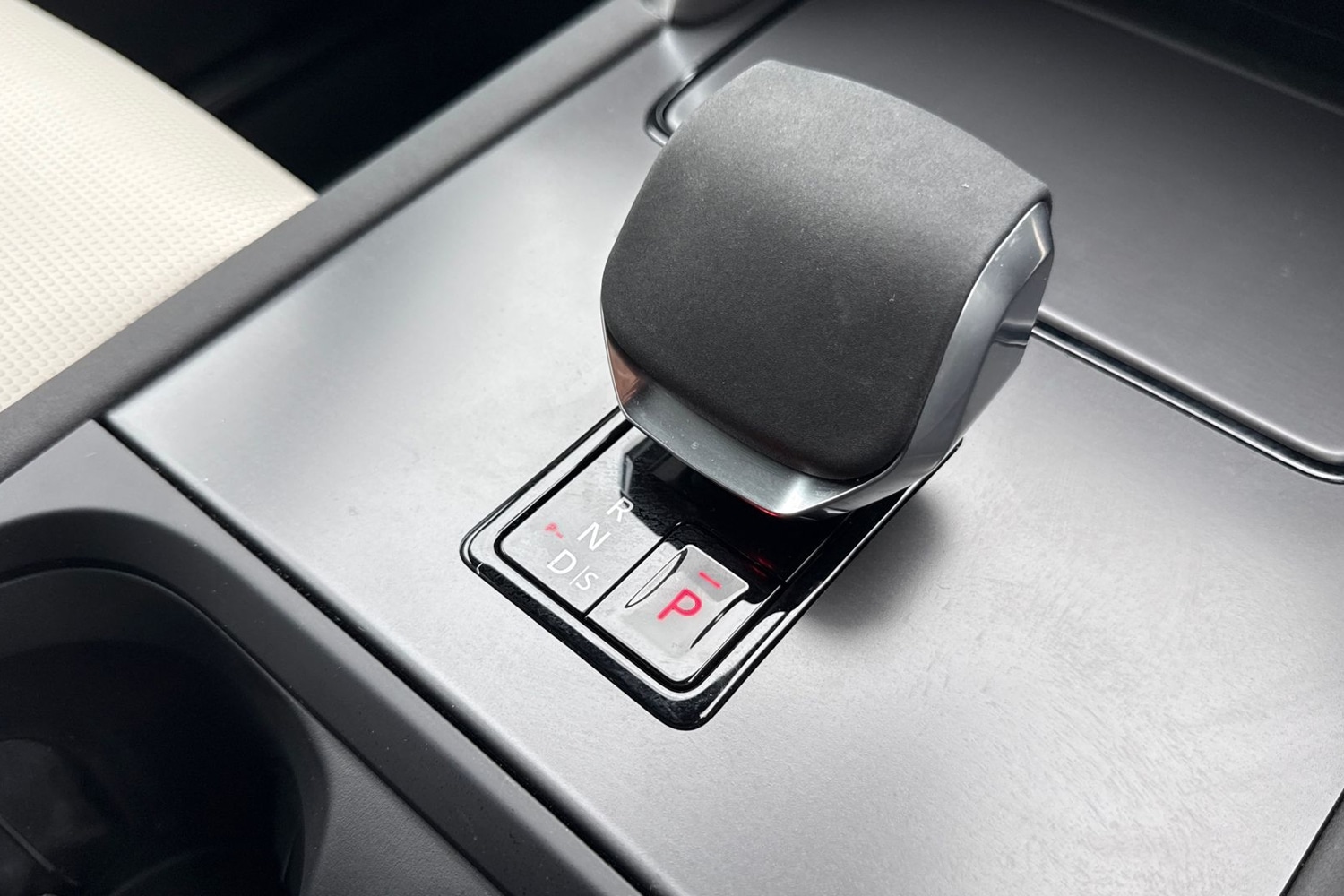 Used Land Rover Discovery Sport 2025 for sale - 76923002: Photo 13