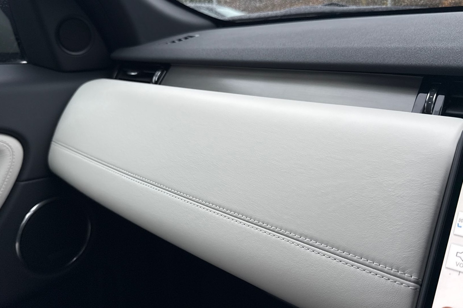 Used Land Rover Discovery Sport 2025 for sale - 76923002: Photo 49