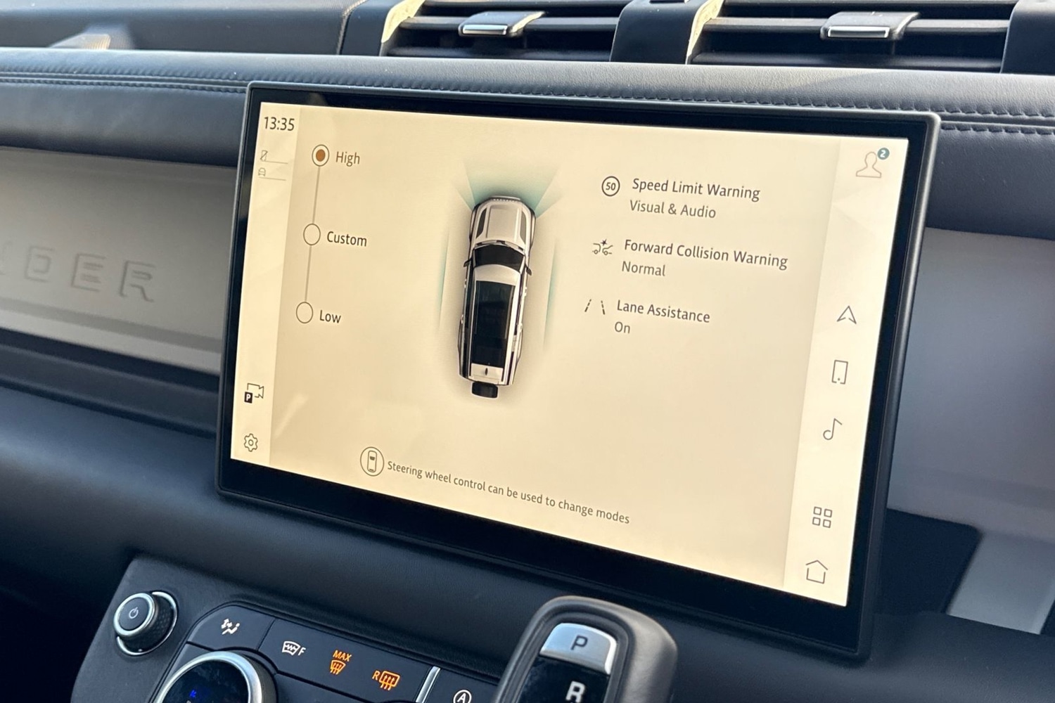 Used Land Rover Defender 130 2024 for sale - 76805358: Photo 39