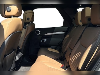 Used Land Rover Discovery 2023 for sale - 78722767: Photo