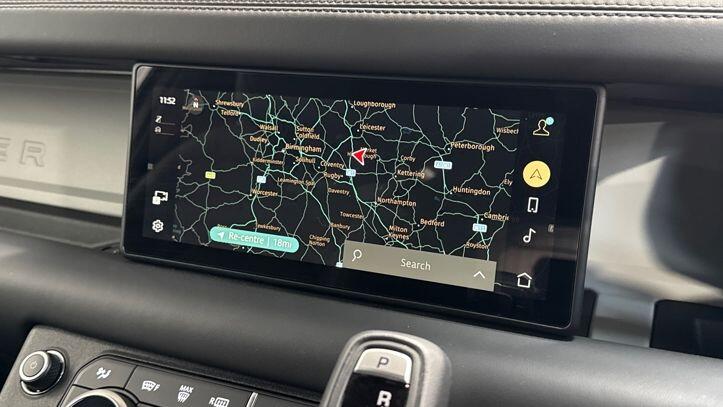 Used Land Rover Defender 2023 for sale - 77368389: Photo 11